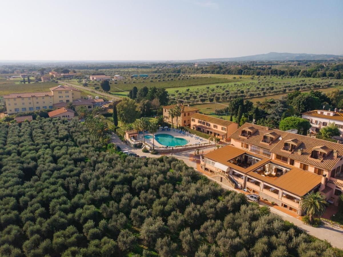 Agrihotel Elisabetta Collemezzano エクステリア 写真