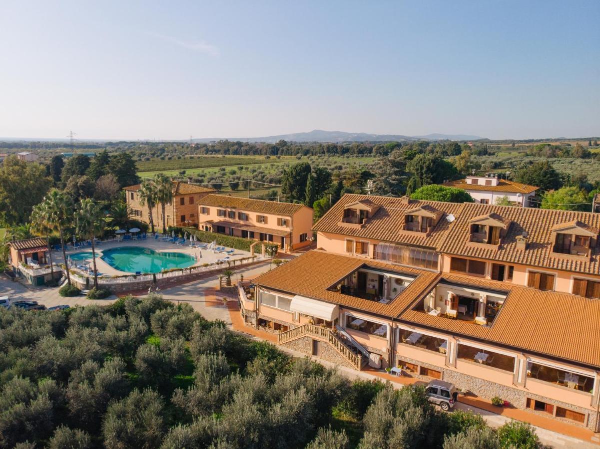 Agrihotel Elisabetta Collemezzano エクステリア 写真