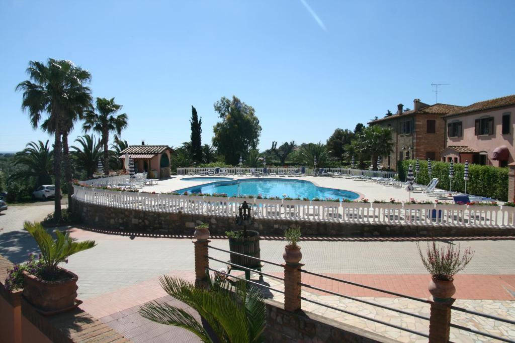 Agrihotel Elisabetta Collemezzano エクステリア 写真
