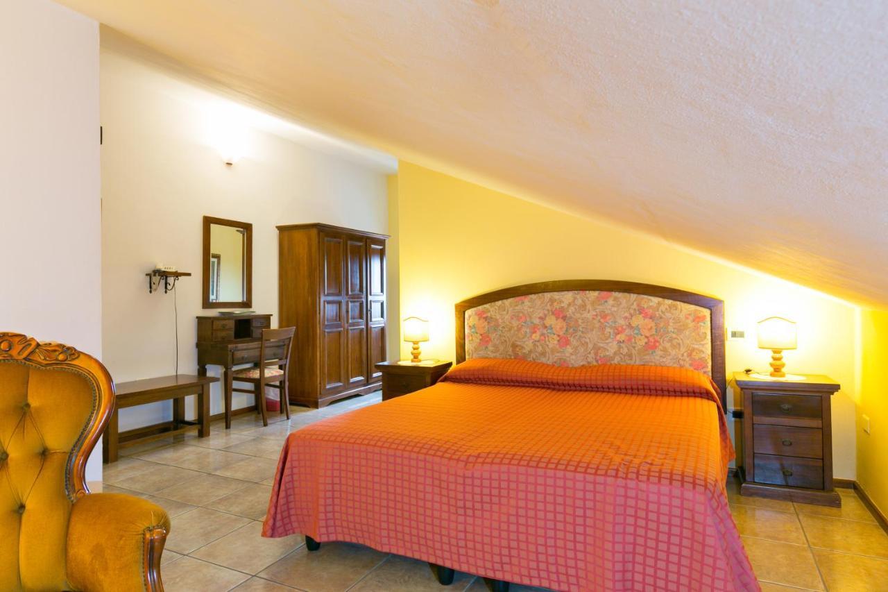 Agrihotel Elisabetta Collemezzano エクステリア 写真